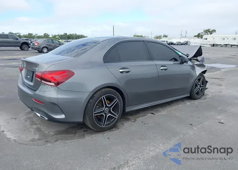 2022 Mercedes-Benz A 220 4Matic from USA, damaged, VIN W1K3G4FB9NJ341185